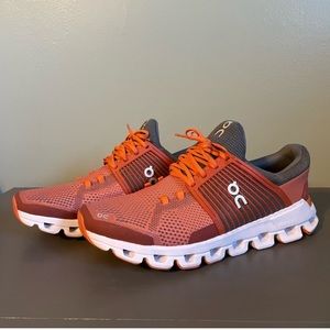 NWOB Men’s OnCloud Cloudswift Burnt Orange/ Grey Running Shoes mens size 9.5